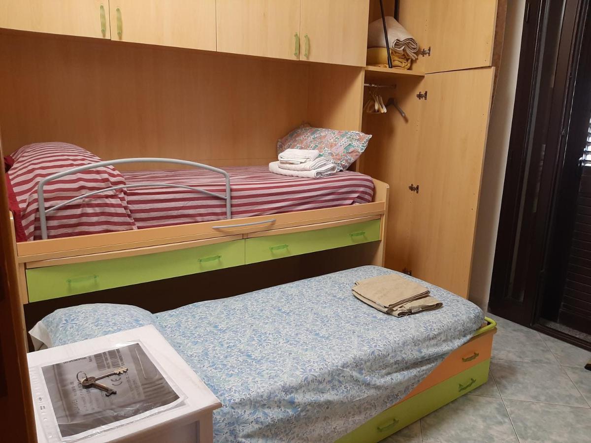 B&B Is Pranus A Mari Casa Privata Solanas  Exteriör bild